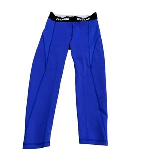 Ivy Park low rise sculptured legging Capri size small